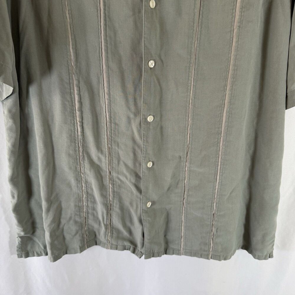 AXIST Silk Blend Shirt Men's XL Green Button Up Short Sleeve Silk Touch Collared - Picture 3 of 10